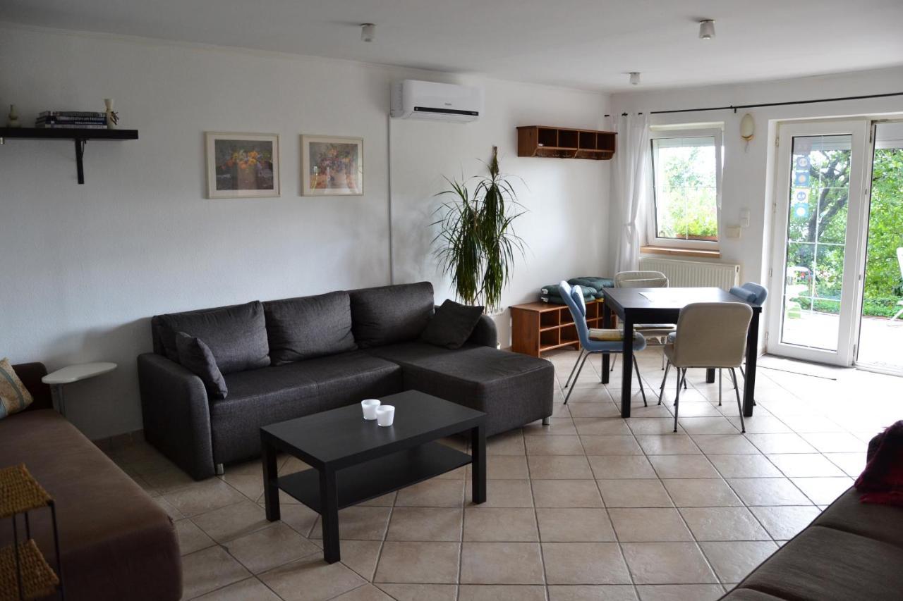 Anna Apartment Budaörs Εξωτερικό φωτογραφία