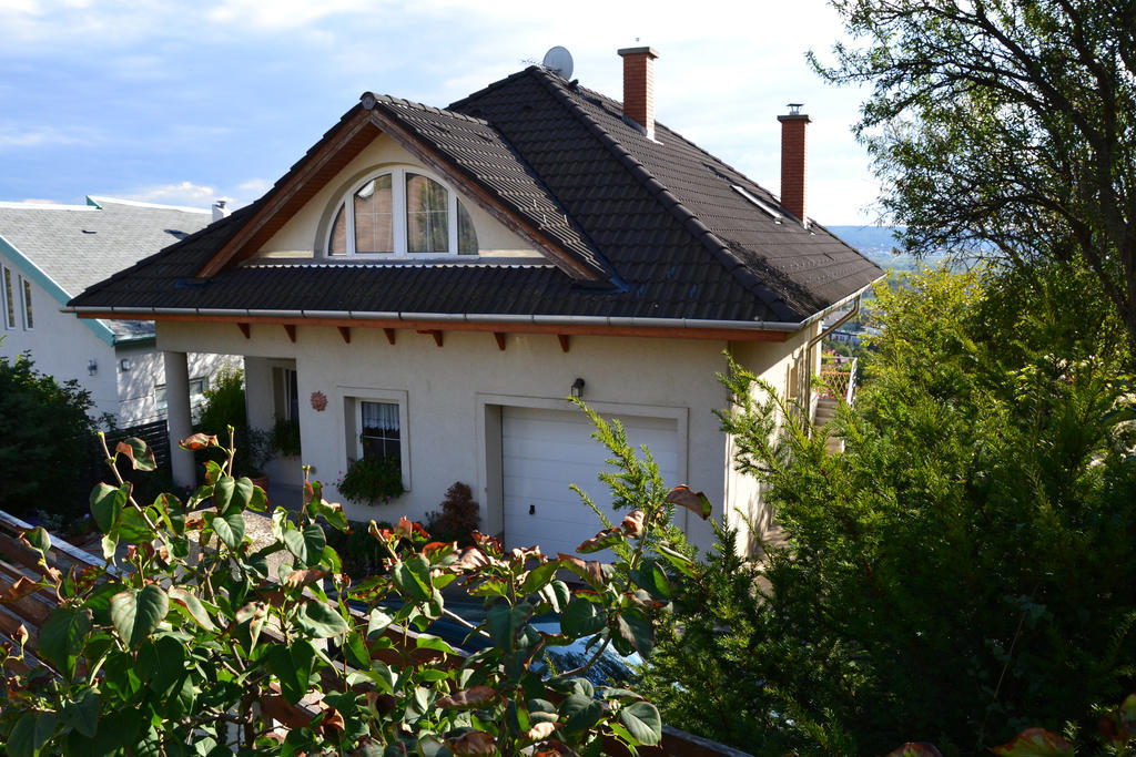 Anna Apartment Budaörs Εξωτερικό φωτογραφία